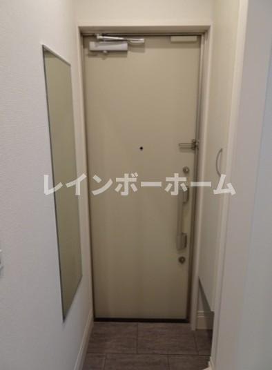 グランヴィラ・ロックの玄関