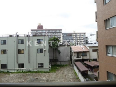 【展望】 | ライオンズマンション多摩川緑地 | 眺望：バルコニーからの眺望 ※前回募集時2014年7月撮影の写真     （2014年7月撮影）