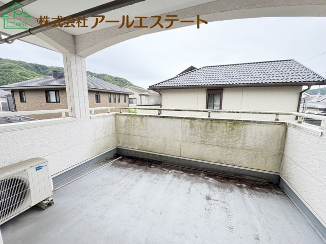 姫路市豊富町御蔭　　中古戸建のバルコニー