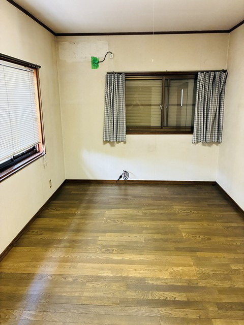 多治見市明和町5丁目　事務所付き中古住宅の洋室|7.5帖洋室