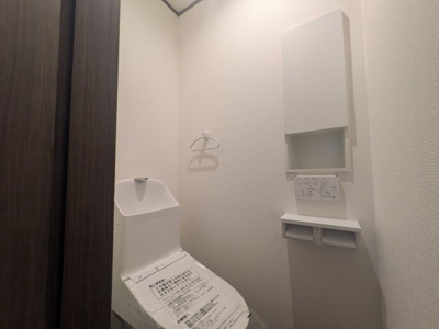 【トイレ】 | リフォーム済み三ツ和三丁目中古戸建 | トイレも一新しています。気持ちよく使えます
