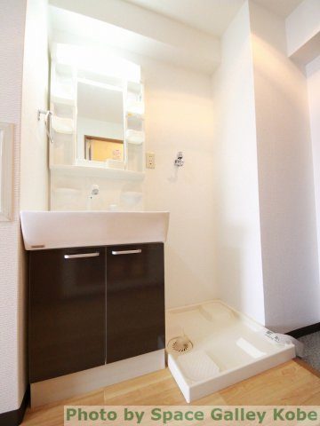 シーショア垂水の洗面所|※お部屋により仕様が異なる場合があります※