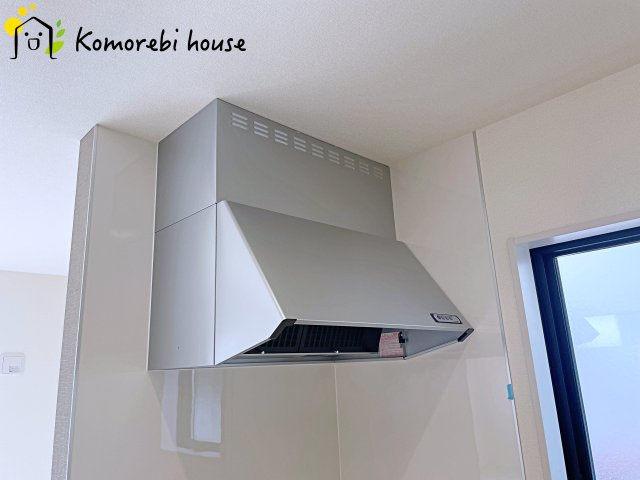 蓮田市椿山　第１０　新築一戸建て　リーブルガーデン　01のキッチン|26.8.22　撮影済み