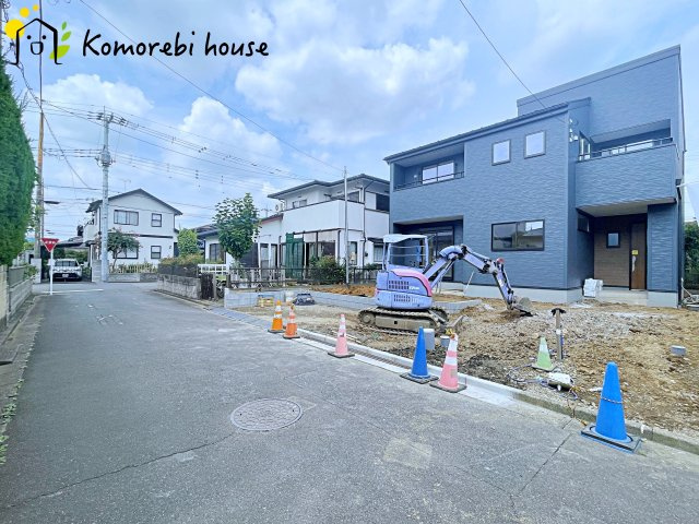 蓮田市椿山　第１０　新築一戸建て　リーブルガーデン　01の前面道路含む現地写真|26.8.22　撮影済み