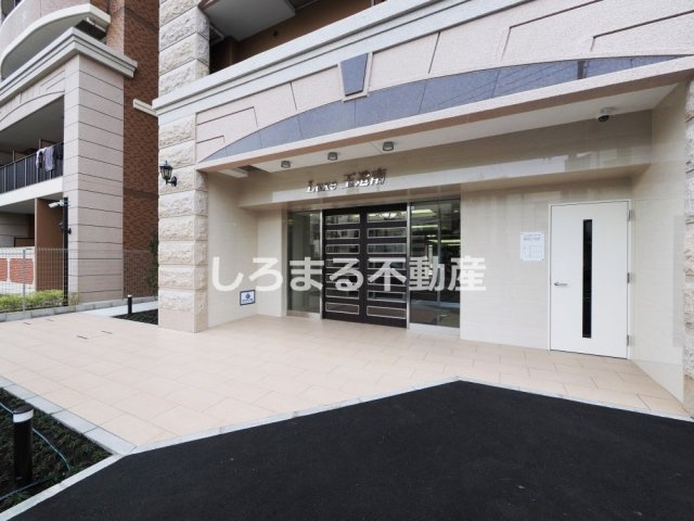 Ｌｕｘｅ玉造南のエントランス