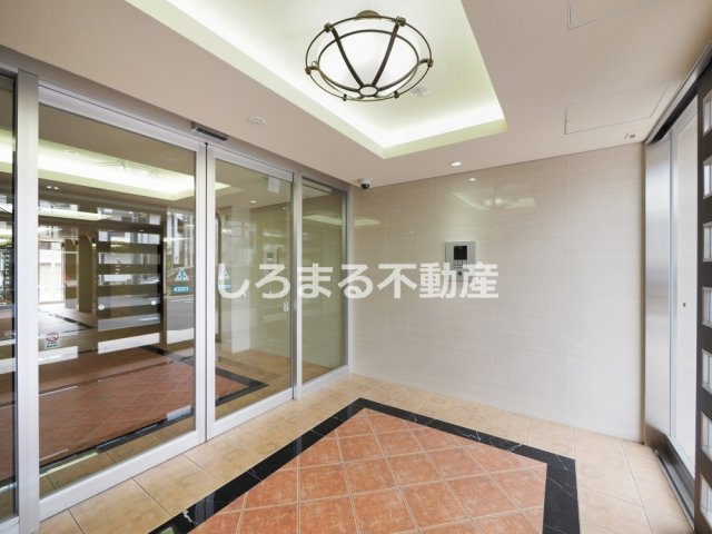 Ｌｕｘｅ玉造南のエントランス