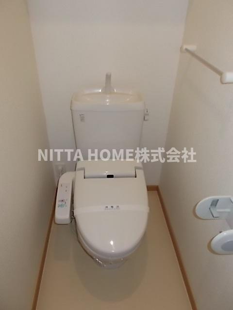 ボヌールＡのトイレ|温水洗浄付きのトイレです＊