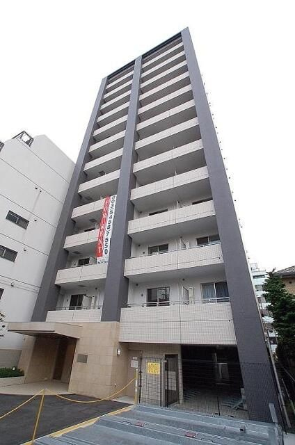 ステージファースト西川口の外観