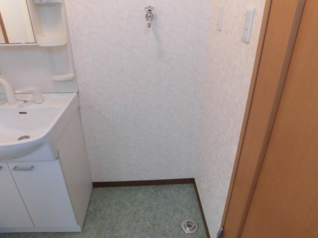 ロイヤルパレスマンションの設備|室内洗濯機置き場
