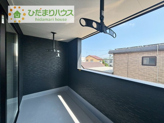 【バルコニー】 | 第3土浦市並木　新築戸建 | 広々としたバルコニー。お洗濯物もぜーんぶ干せちゃいます！！