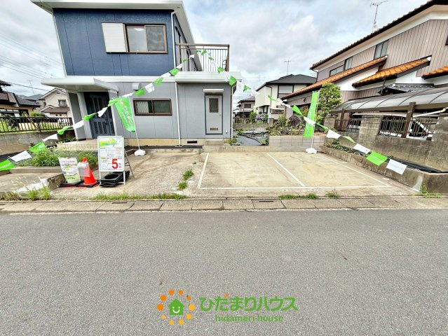 久喜市菖蒲町菖蒲　中古一戸建ての駐車場