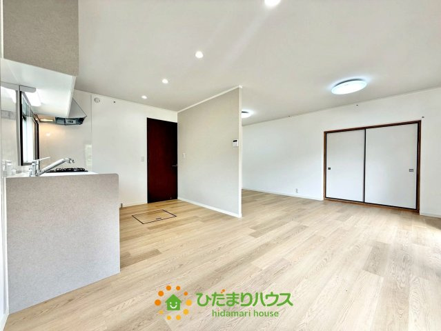久喜市菖蒲町菖蒲　中古一戸建ての居間・リビング
