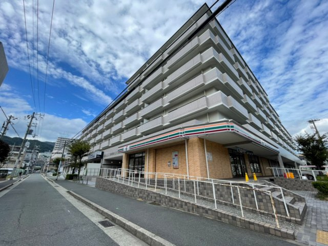 オルテンシアKOBEの外観