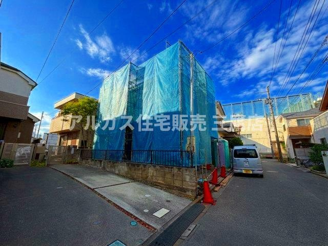 府中市西府町4丁目　南武線　谷保駅　新築戸建の前面道路含む現地写真