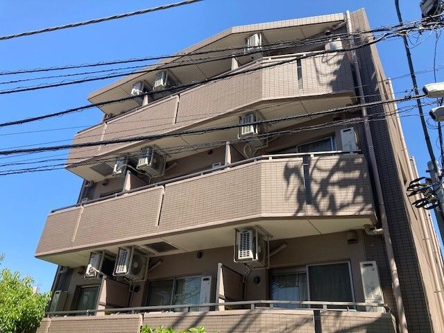 コート富士館
