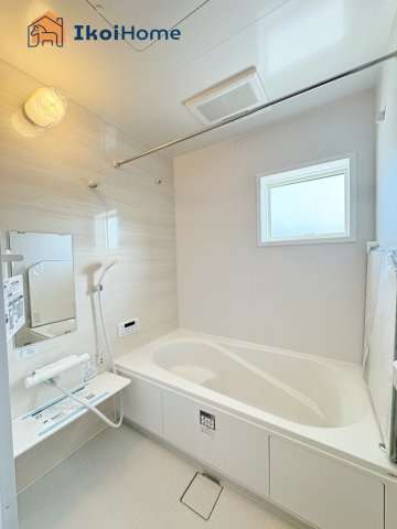 神戸市西区王塚台６丁目　全５棟　2号棟　新築戸建の浴室|【ホームページに現地動画掲載中】●年中無休：当日予約可●1坪タイプの広々したユニットバスになります