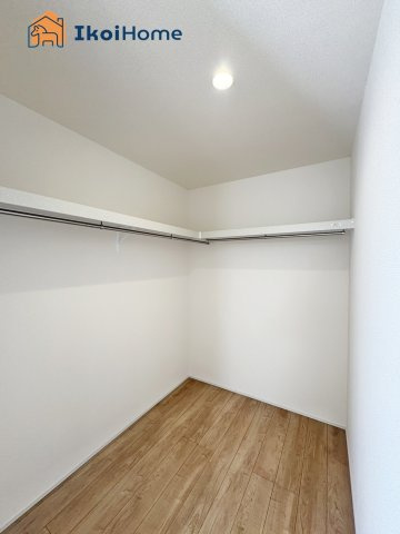 神戸市西区王塚台６丁目　全５棟　2号棟　新築戸建の収納|【ホームページに現地動画掲載中】●年中無休：当日予約可●季節ごとの入れ替え不要、頼もしいＷＩＣ