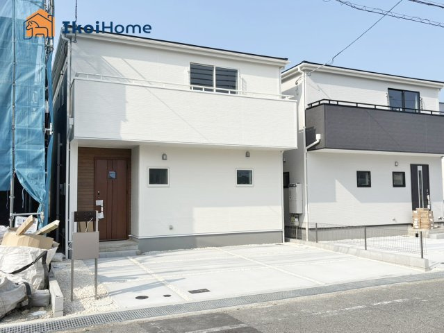 神戸市西区王塚台６丁目　全５棟　2号棟　新築戸建のエントランス|【ホームページに現地動画掲載中】●年中無休：当日予約可●出合小まで徒歩11分●王塚台中まで徒歩8分。