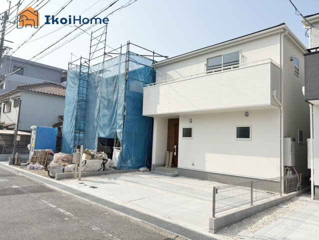 神戸市西区王塚台６丁目　全５棟　2号棟　新築戸建の駐車場|【ホームページに現地動画掲載中】●年中無休：当日予約可●お車並列で2～3台駐車可能！入出庫も楽々安心