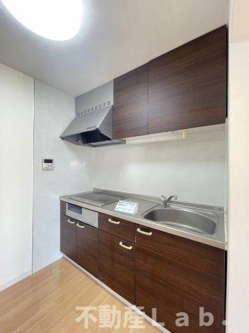 アーバンクレストＩＩＩのキッチン|※同建物他部屋のお写真です。