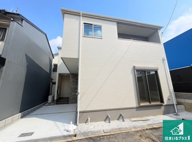 松原市田井城　第1期　新築一戸建ての外観|お客様に長く安心して住んでいだだける事にこだわった家づくり！住んでからのアフターサービスにもしっかりと取り組んでいます！
