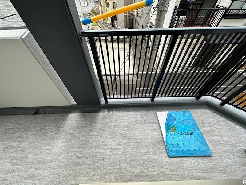 アプリーレ元町ウエストのバルコニー