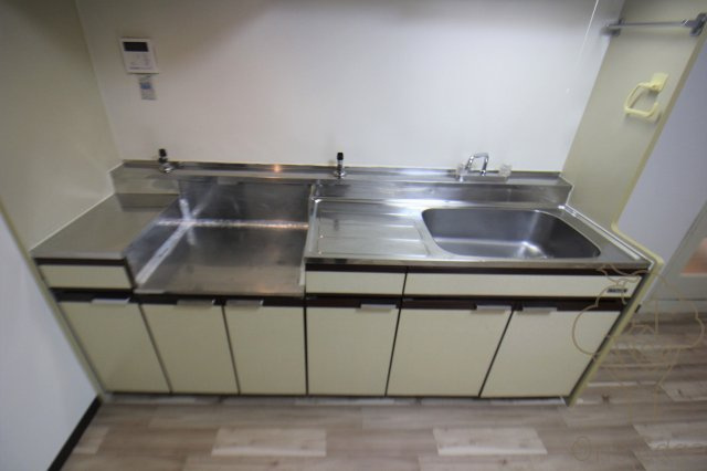 ロイヤルハイツ扇町Ⅱのキッチン