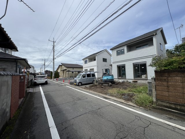 新築　前橋市光が丘町　Heartful　Town　B号棟の前面道路含む現地写真|現地写真　南側接道幅員約5ｍ
