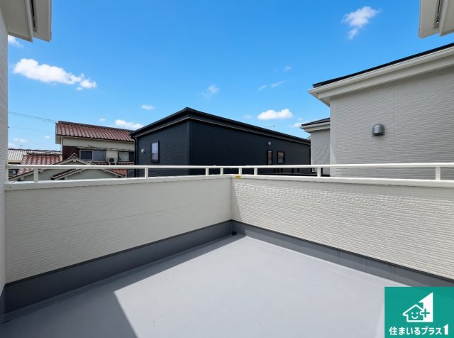 神戸市西区王塚台　第9期　新築一戸建てのバルコニー|ワイドバルコニーは洗濯物を干すスペースが広いのでご家族が多くても安心！