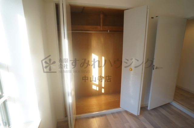 ツインパレス北伊丹の玄関|参考、同建物・同間取りの号室