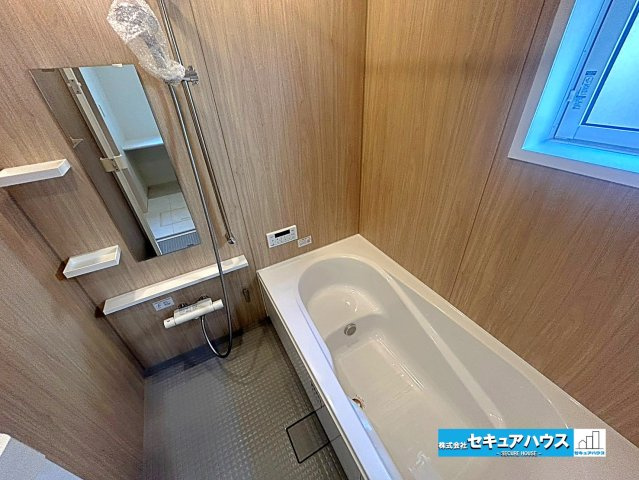 【今からご案内可能】東郷町清水三丁目　全1棟の内観：施工例|【洋室イメージ】
◆家族一人ひとりの大切なプライベート空間。趣味に合わせて使って頂けるようシンプルに仕上げてあります。暮らし心地を大きく左右する収納を、適材適所に配置し使い勝手を考慮しました。　　　　