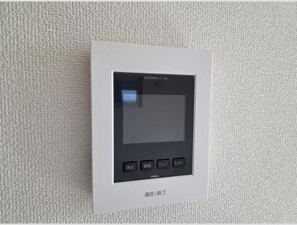 リーブルファイン高畑　1号棟のセキュリティ|モニター付きインターホン