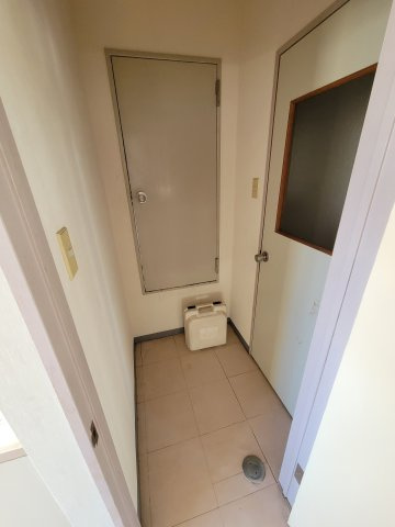 大塚ビルの内装