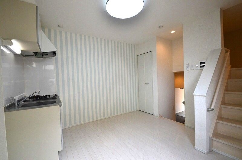 グリシーヌ岩槻本町の居間・リビング