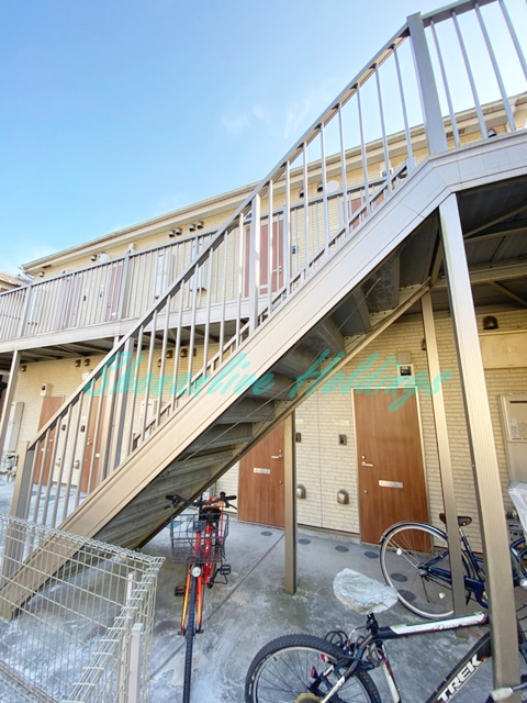 グランマリナー横須賀田浦のエントランス|綺麗に整備されたエントランス