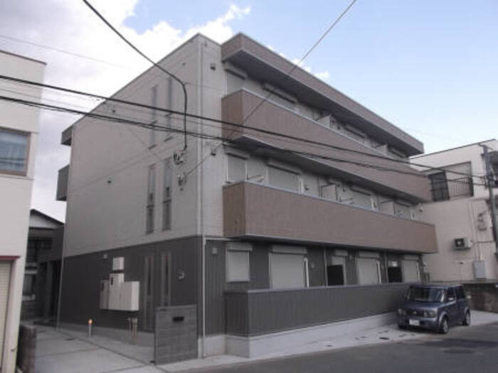 府中市住吉町２丁目のアパート