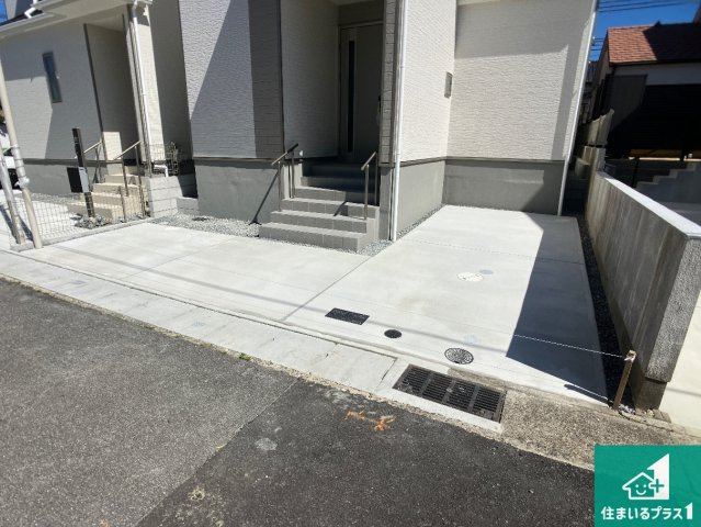 神戸市垂水区桃山台　新築一戸建ての駐車場|駐車スペース！散水栓があるので、こまめに愛車を洗えます！