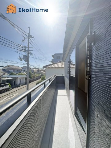 神戸市西区王塚台６丁目　全５棟　3号棟　新築戸建のバルコニー|【ホームページに現地動画掲載中】●年中無休：当日予約可●バルコニーには屋根はございません！