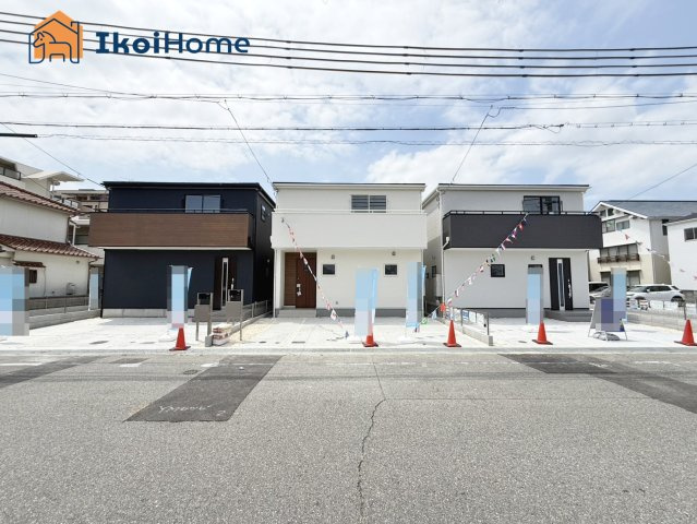 神戸市西区王塚台６丁目　全５棟　3号棟　新築戸建の前面道路含む現地写真|【ホームページに現地動画掲載中】●年中無休：当日予約可●夜間でもご案内可能。いつでも問い合わせ可！