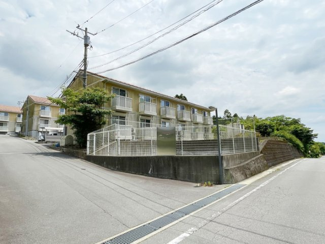 レーベン御殿場ヒルズ　壱番館