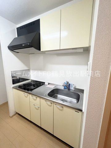 大阪市鶴見区鶴見３丁目のアパートのキッチン