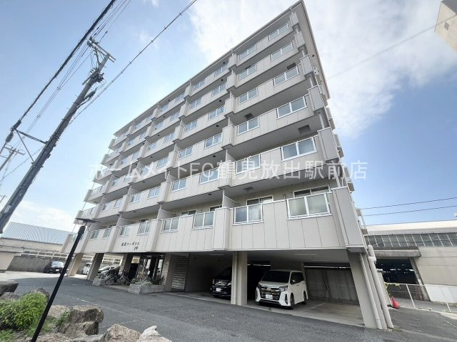 東大阪市稲田上町２丁目の賃貸マンションの外観
