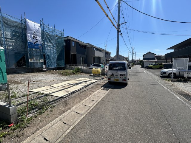 新築　高崎市倉賀野町　Heartful　Town　A号棟の前面道路含む現地写真|現地写真　南側接道幅員約4.5ｍ
