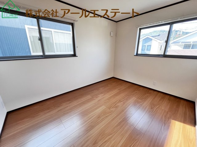 姫路市北原　　　山陽電鉄「白浜の宮駅」徒歩18分の寝室