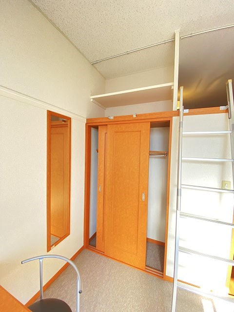 レオパレスAvancerの収納