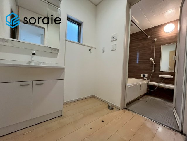 入間市久保稲荷　中古戸建の洗面所|5/24撮影