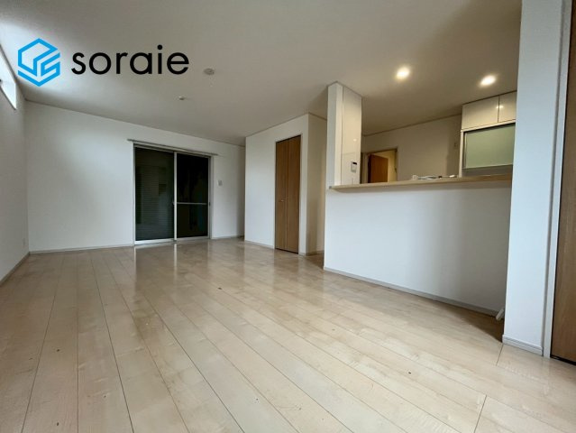 入間市久保稲荷　中古戸建の居間・リビング|5/24撮影