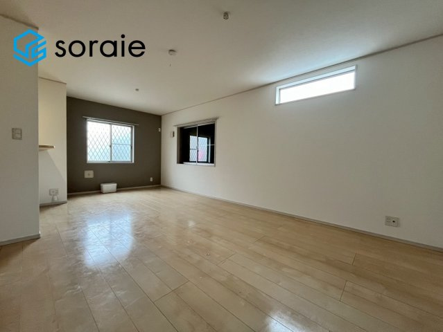入間市久保稲荷　中古戸建の居間・リビング|5/24撮影