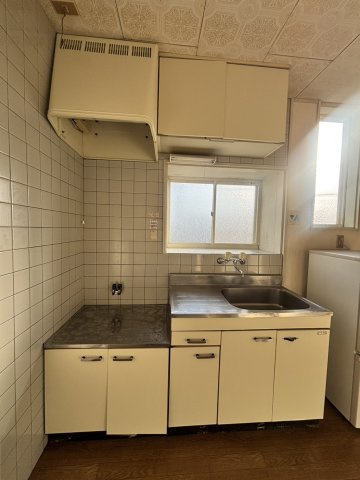 シャンブル江南Aのキッチン