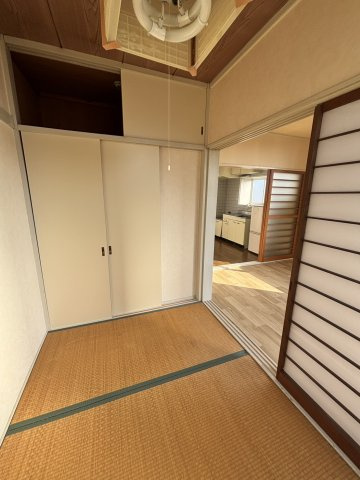 シャンブル江南Aの和室